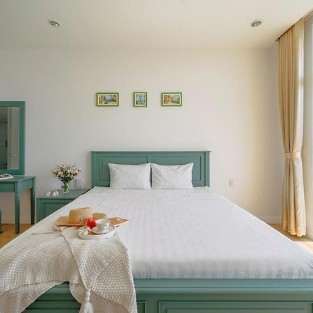 Casa Home - Ocean Melody - Beach Front 3Br Apartment Phan Thiết Buitenkant foto