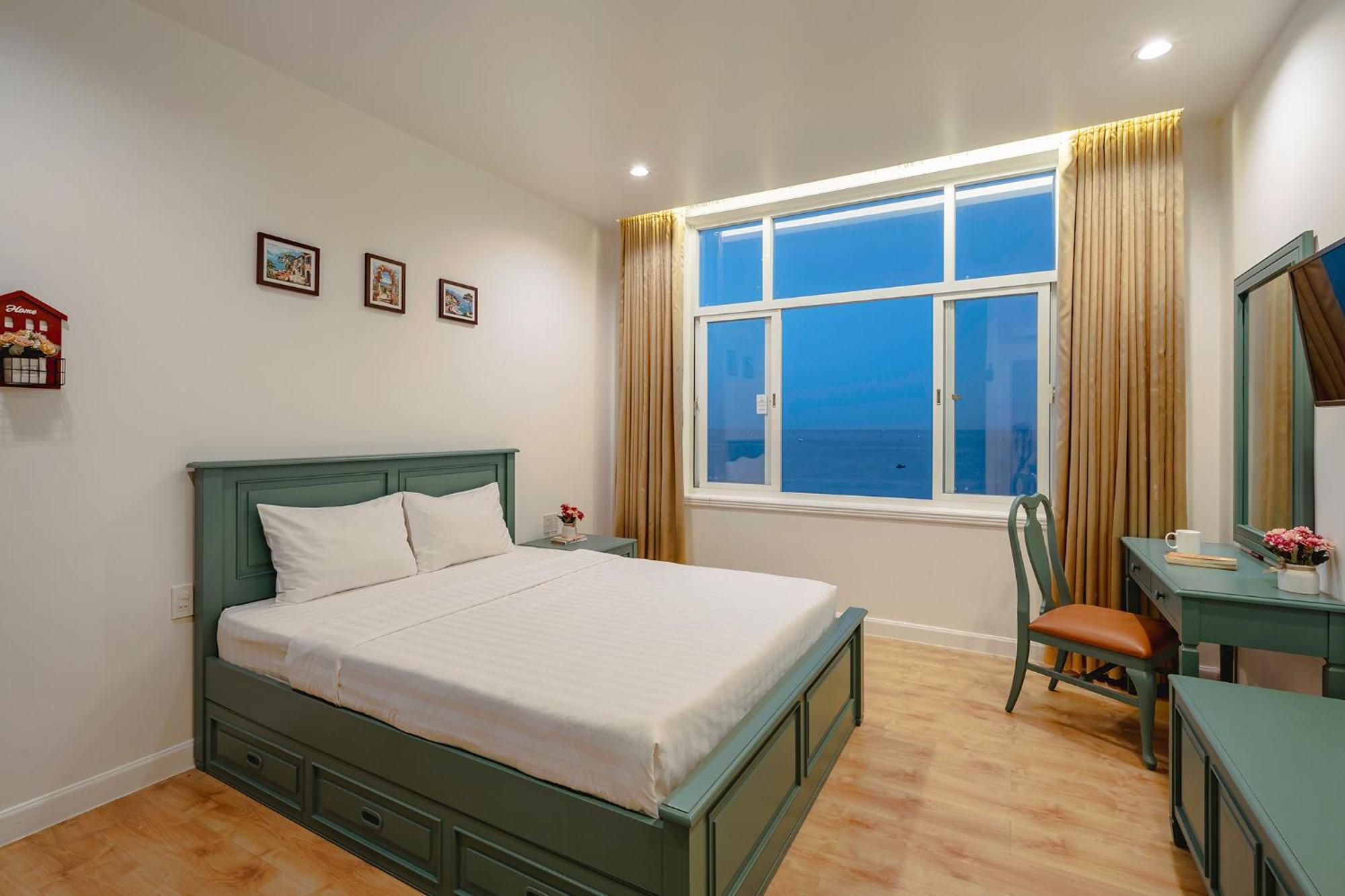 Casa Home - Ocean Melody - Beach Front 3Br Apartment Phan Thiết Buitenkant foto